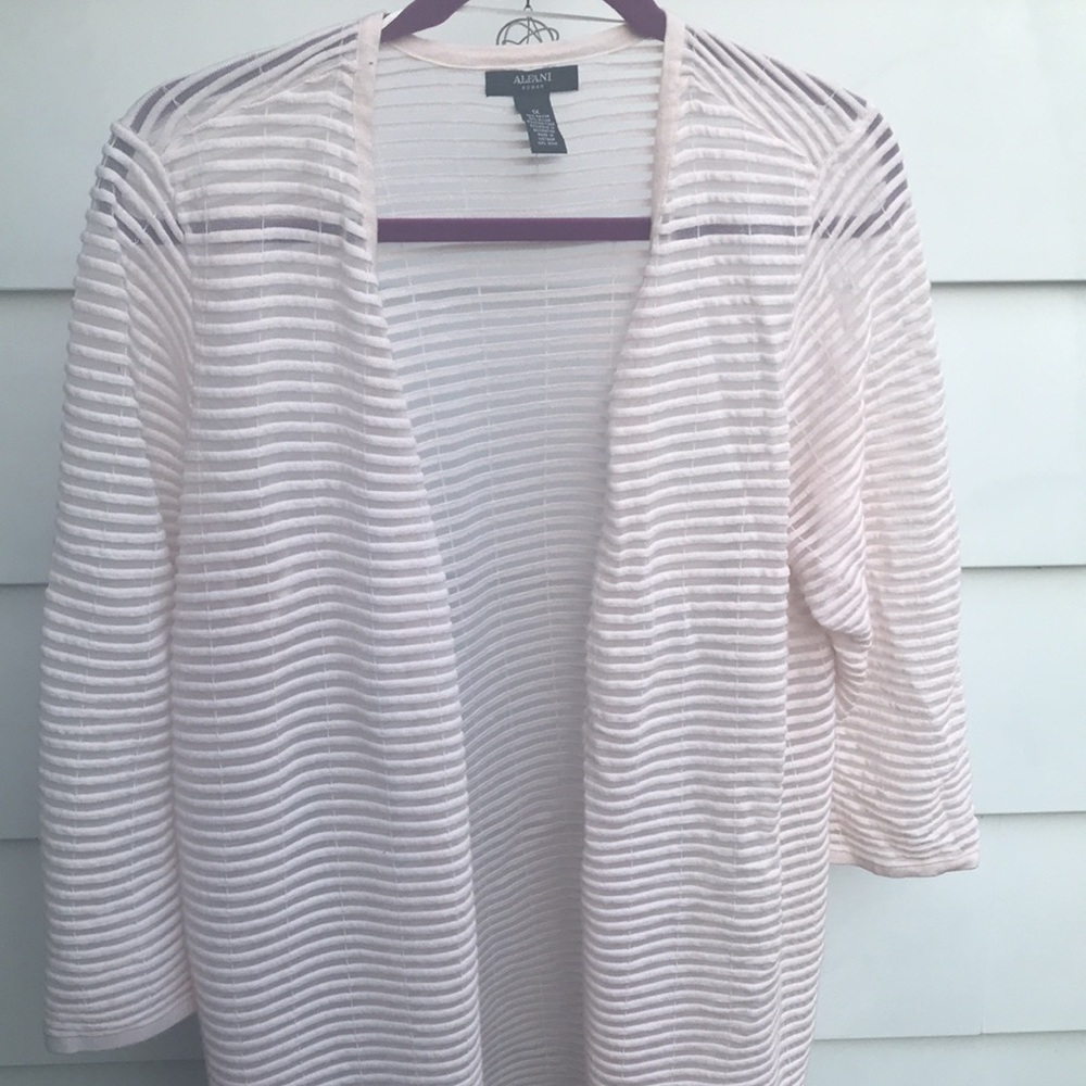 Alfani Women’s Light Pink Sheer Cardigan